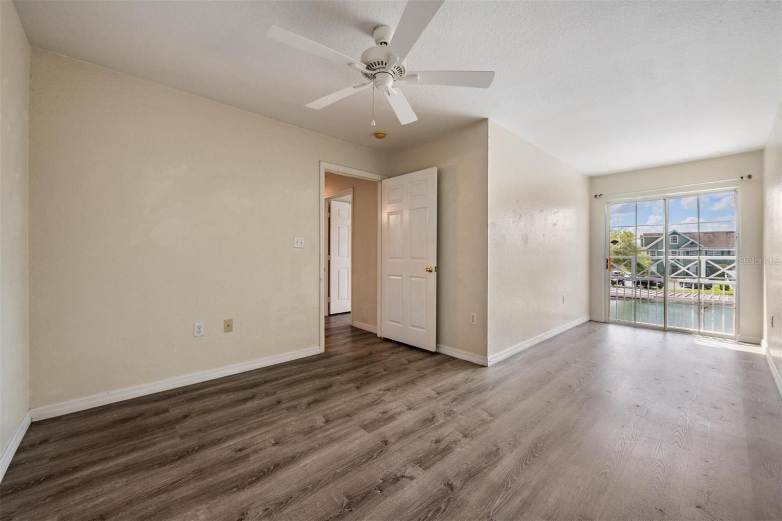 LAKE CHASE CONDO - Residential