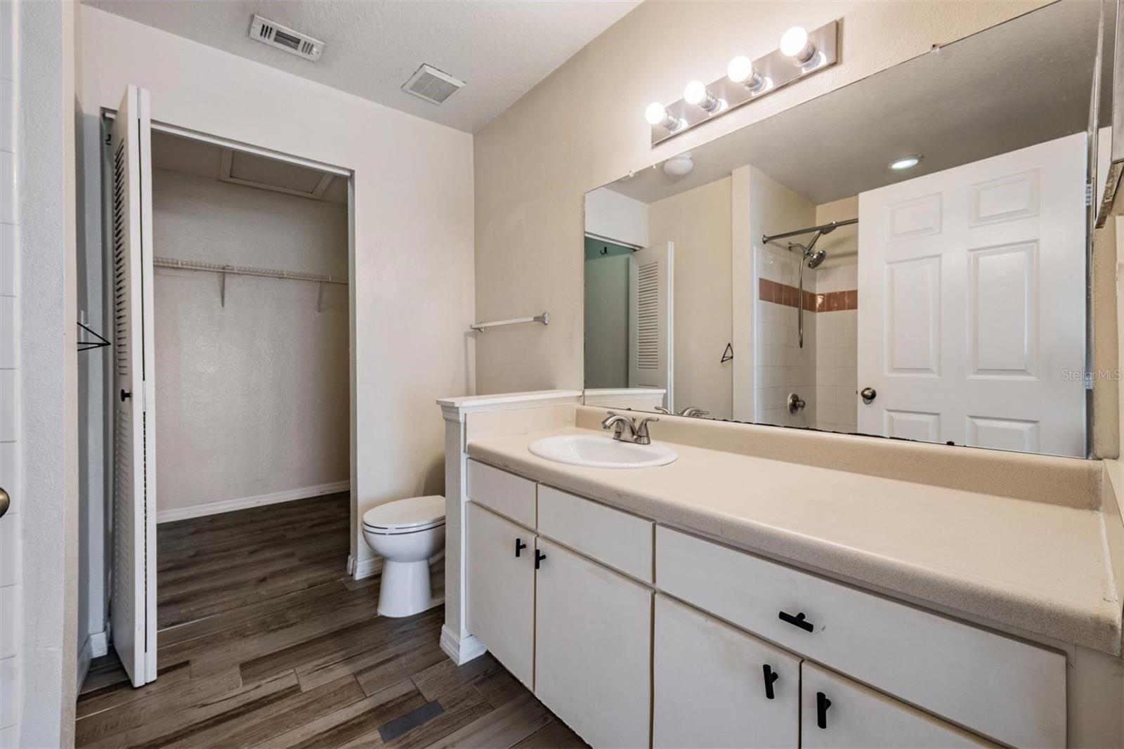 LAKE CHASE CONDO - Residential