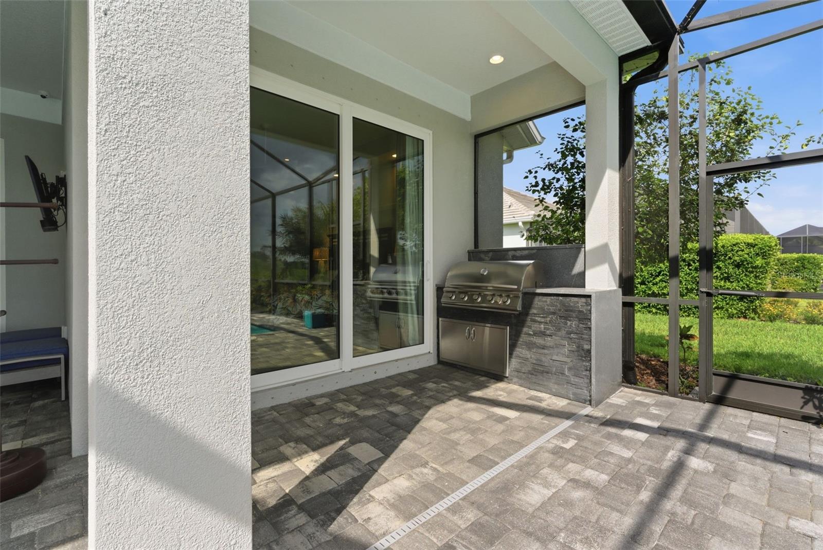 LAKEHOUSE COVE/WATERSIDE PH 1 - Residential