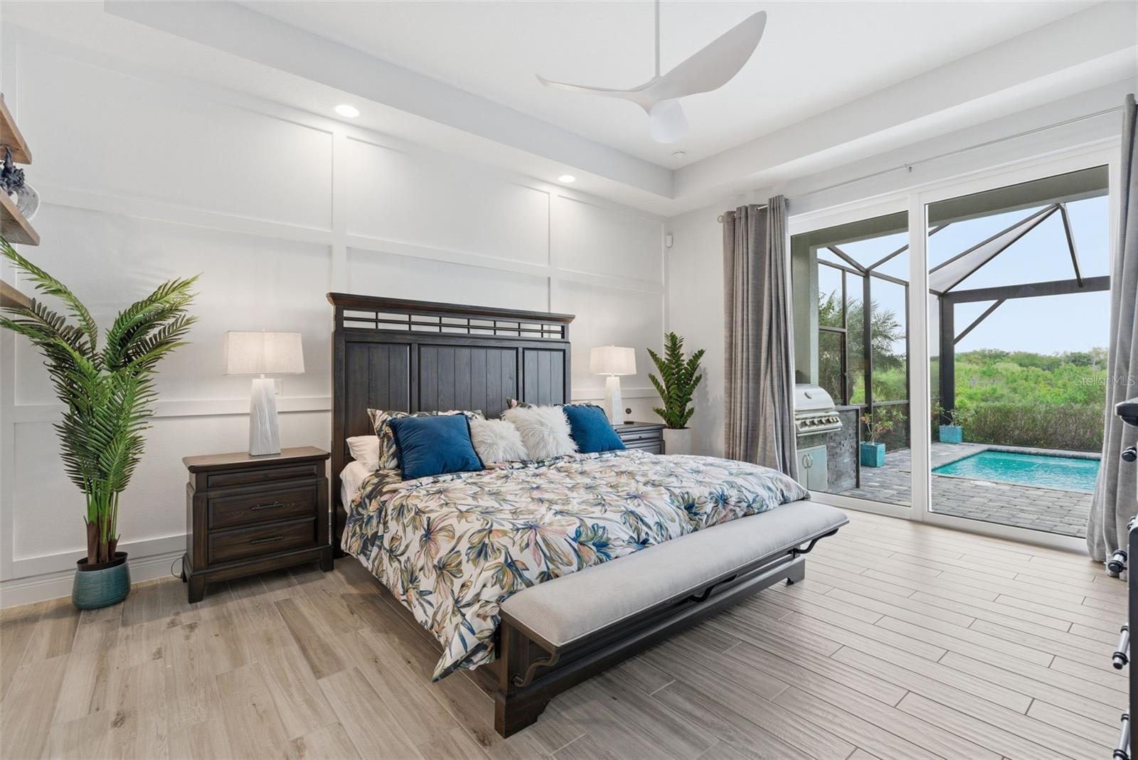 LAKEHOUSE COVE/WATERSIDE PH 1 - Residential