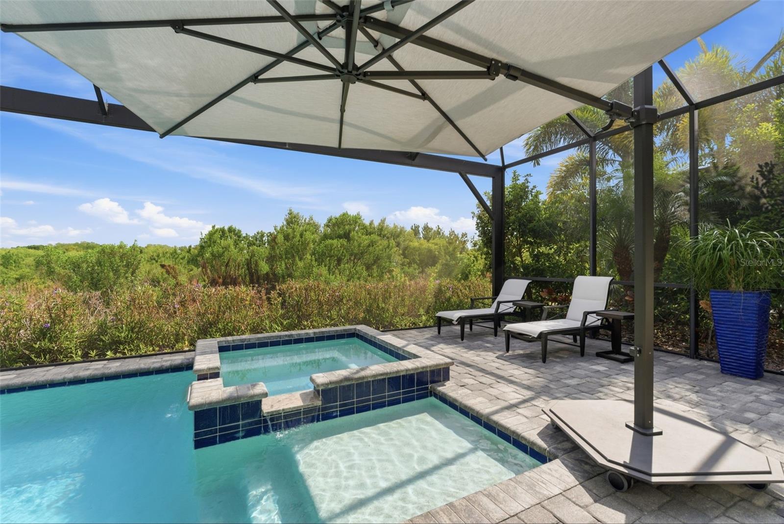 LAKEHOUSE COVE/WATERSIDE PH 1 - Residential