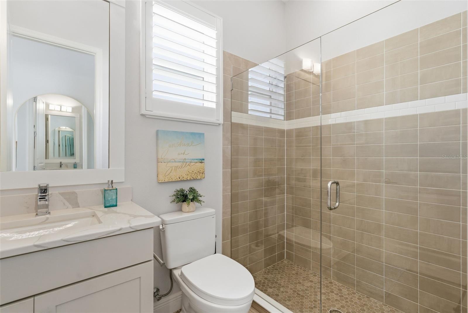 LAKEHOUSE COVE/WATERSIDE PH 1 - Residential