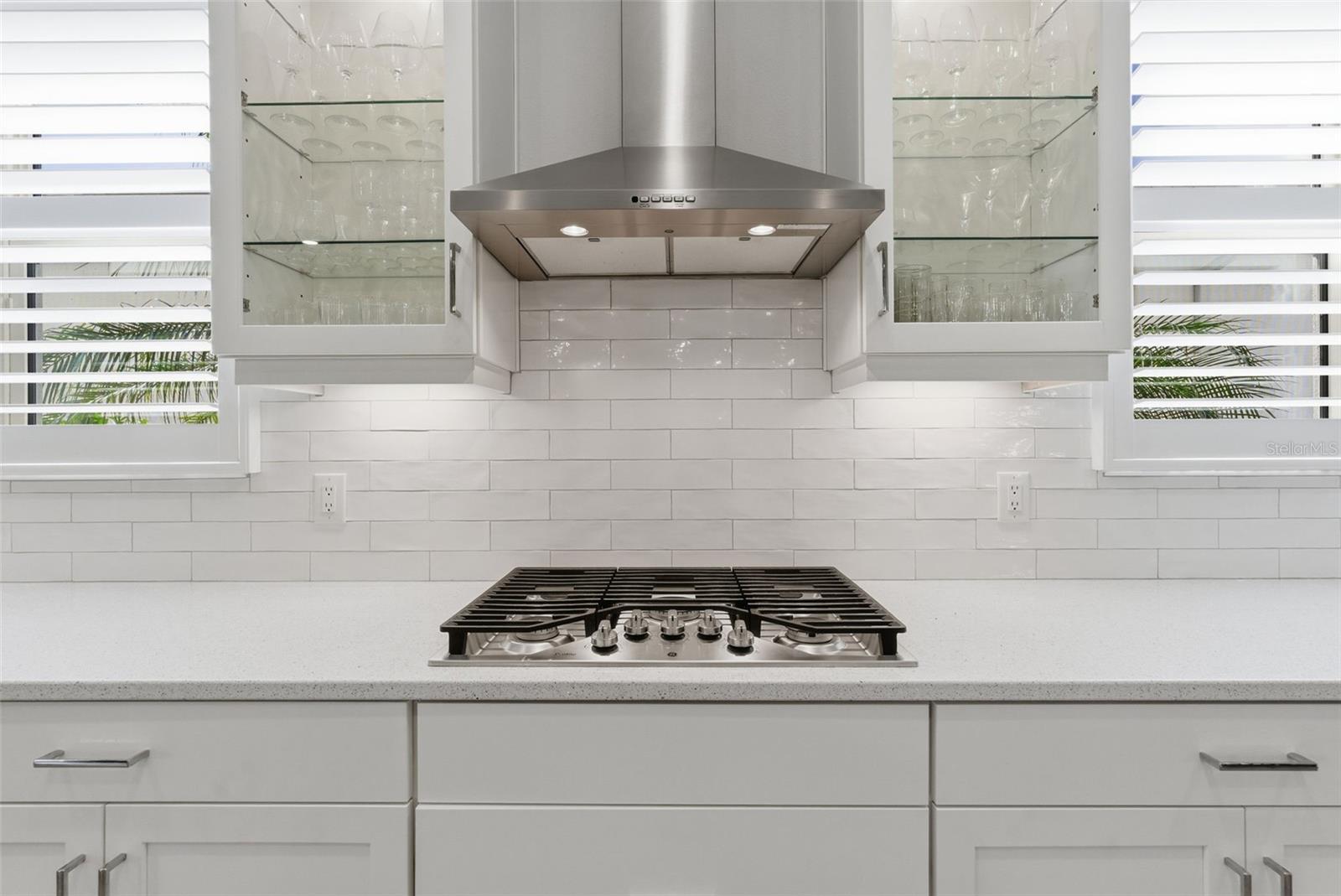 LAKEHOUSE COVE/WATERSIDE PH 1 - Residential