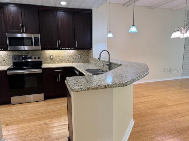 HARBORAGE ON BRADEN RIVER I PH I - Residential Lease