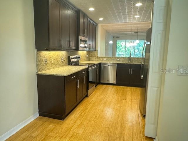 HARBORAGE ON BRADEN RIVER I PH I - Residential Lease