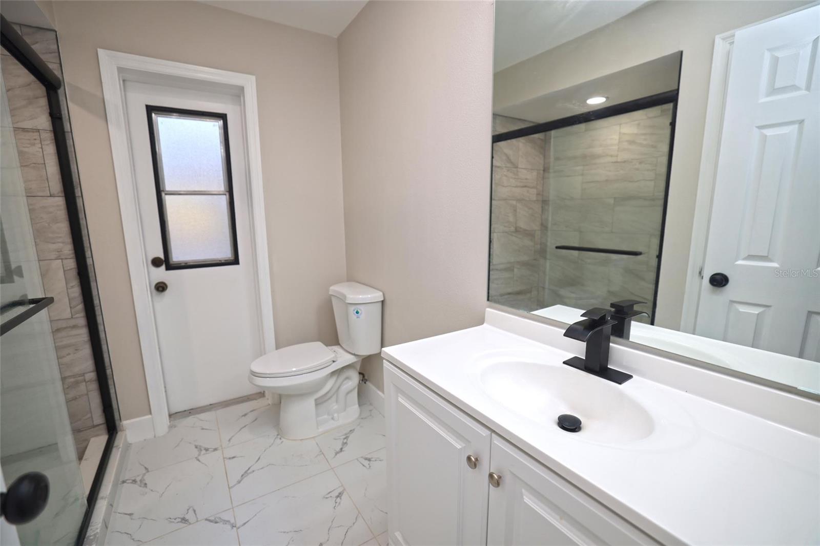 CENTER GATE WOODS - Residential