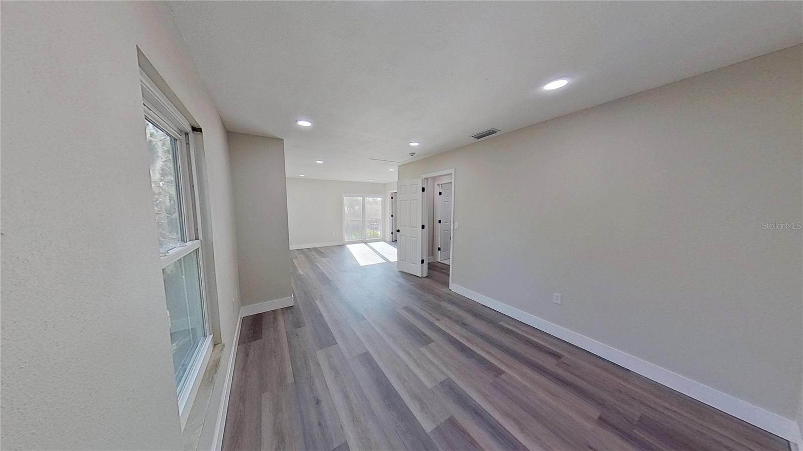 CENTER GATE WOODS - Residential