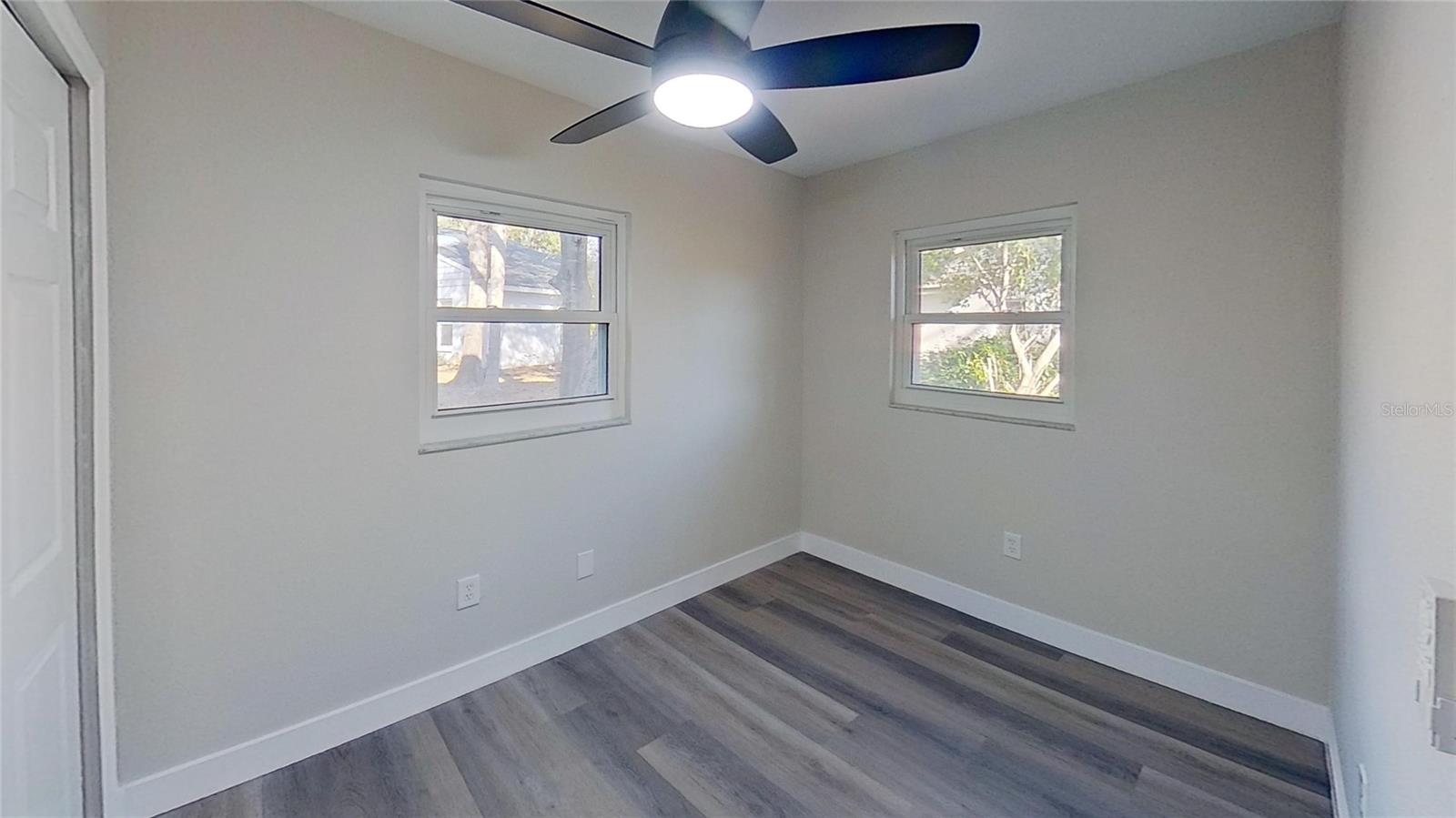 CENTER GATE WOODS - Residential