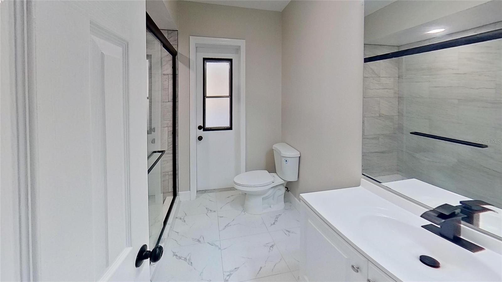 CENTER GATE WOODS - Residential