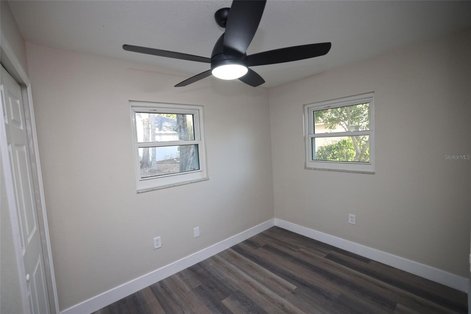 CENTER GATE WOODS - Residential