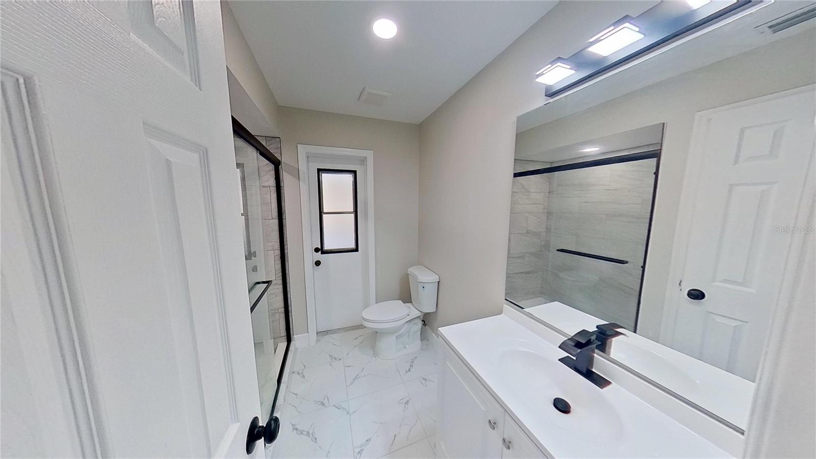 CENTER GATE WOODS - Residential