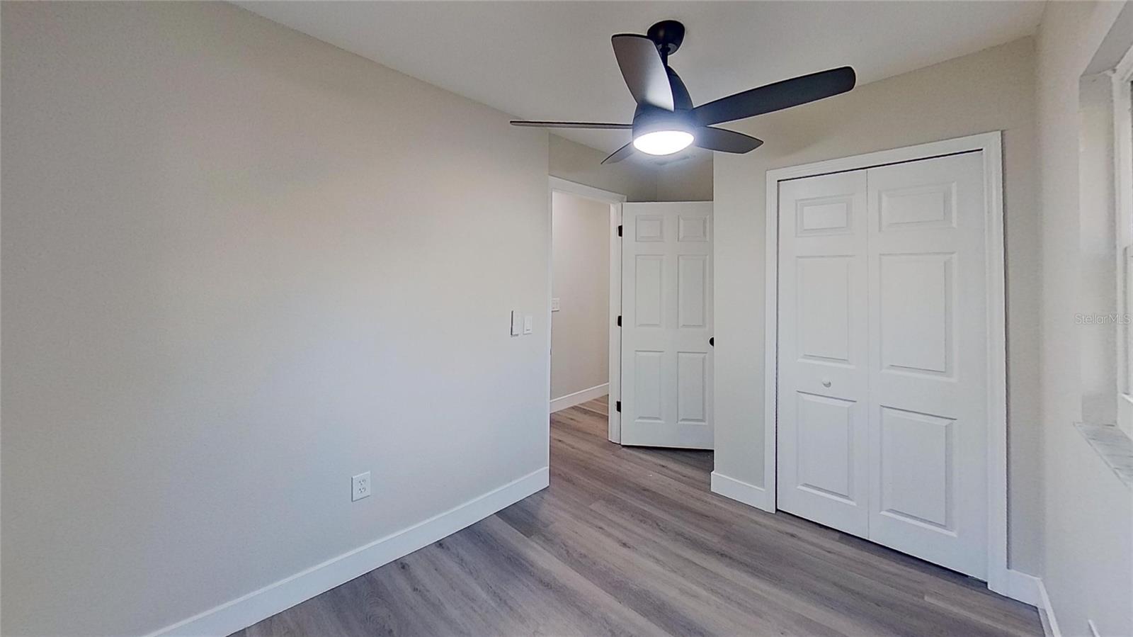 CENTER GATE WOODS - Residential