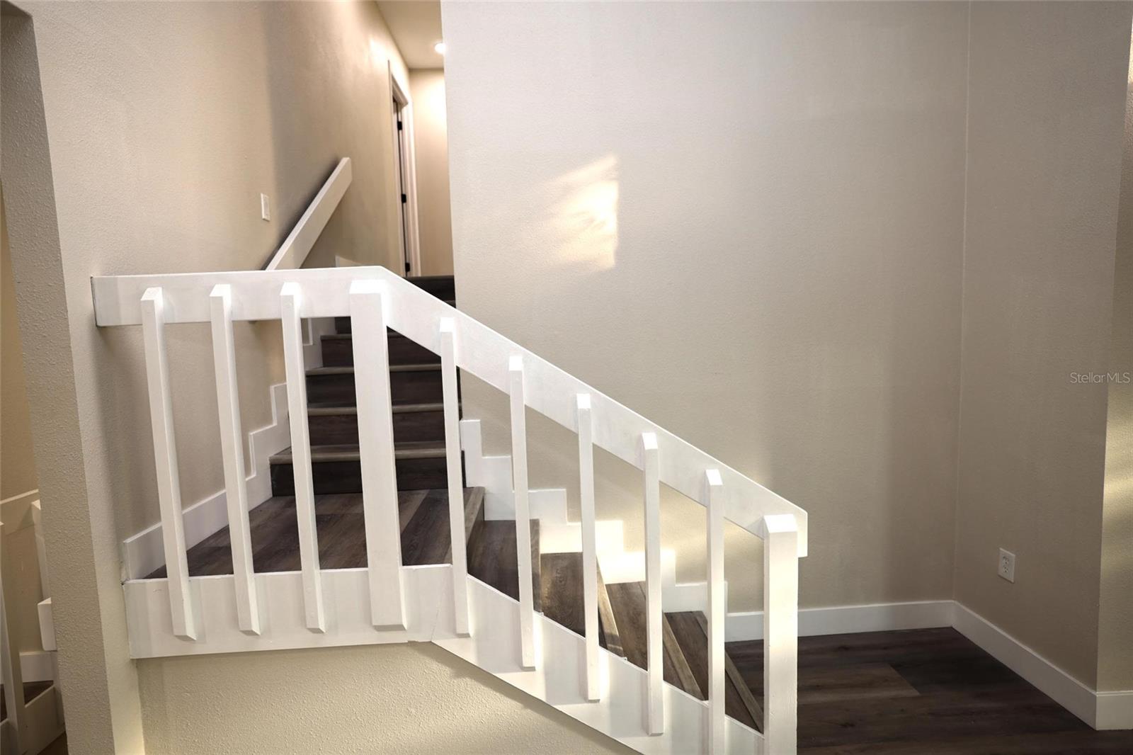 CENTER GATE WOODS - Residential