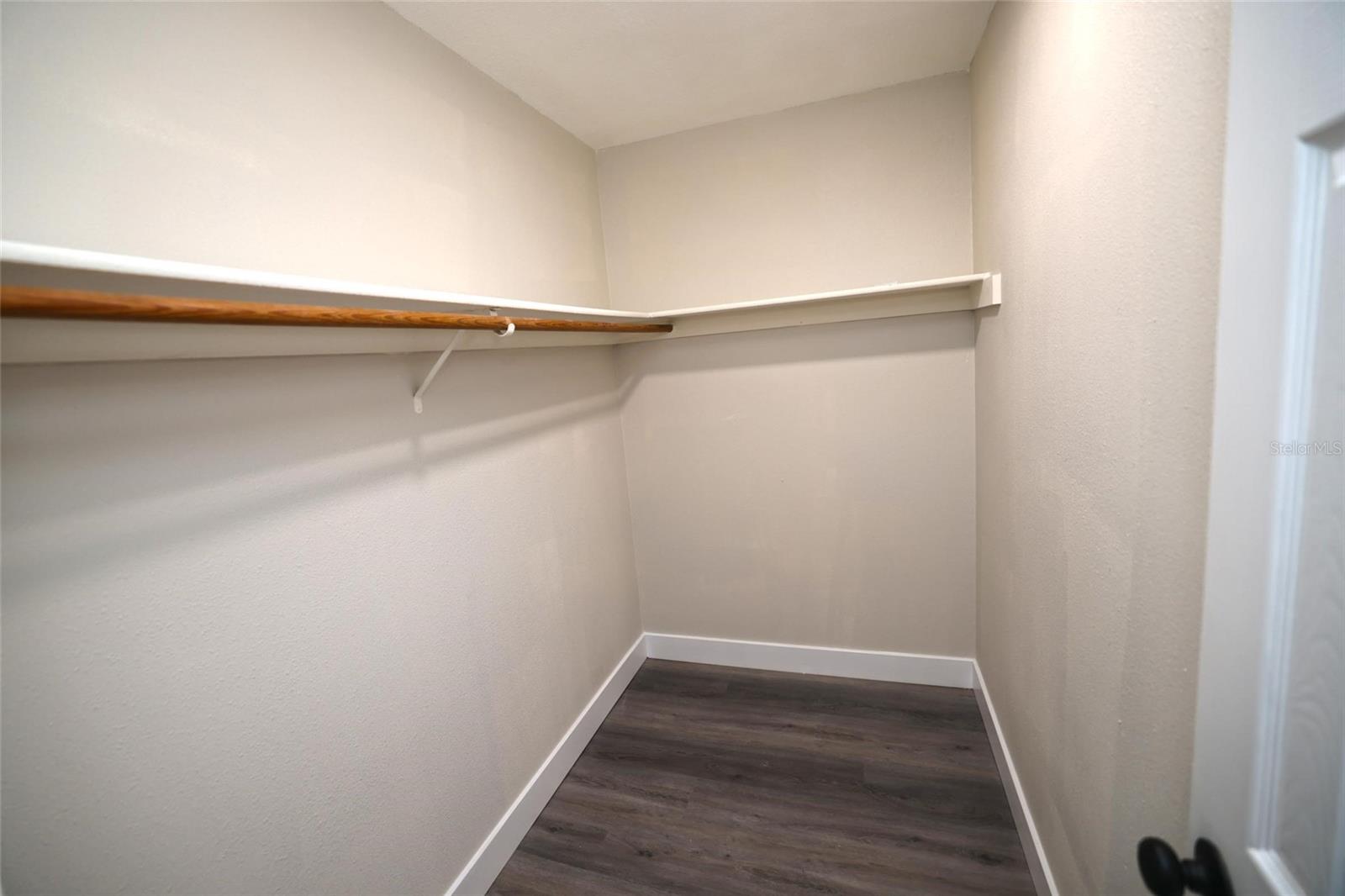 CENTER GATE WOODS - Residential