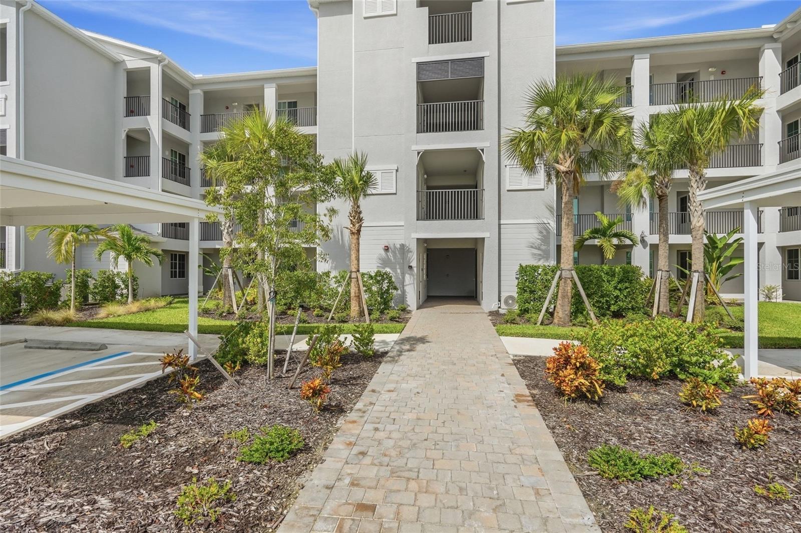 14201 HERITAGE LANDING BOULEVARD 1335