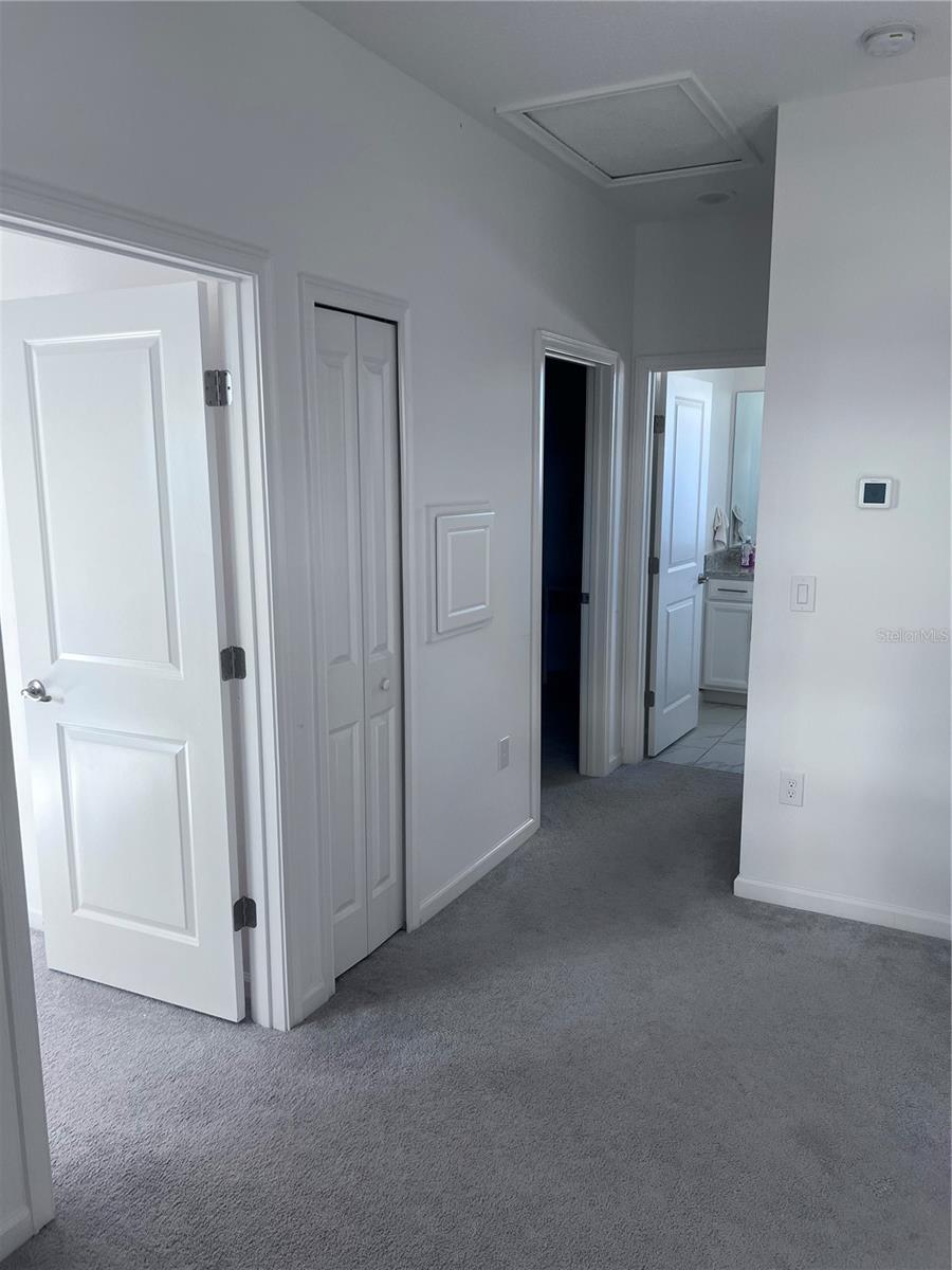 REDBRIDGE SQUARE - Residential