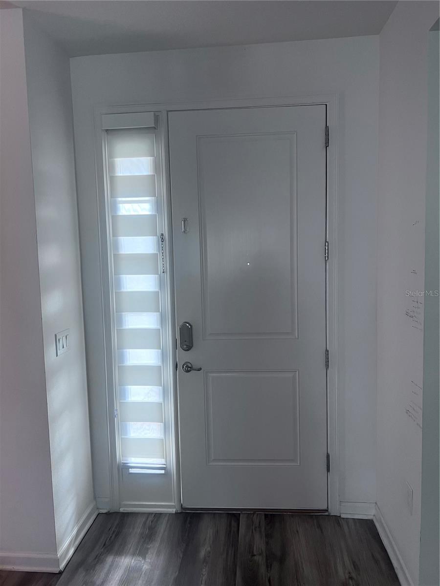 REDBRIDGE SQUARE - Residential