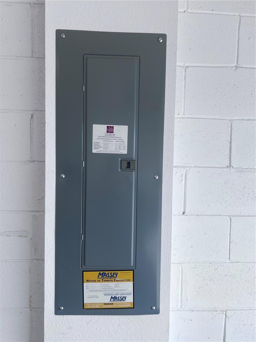 REDBRIDGE SQUARE - Residential