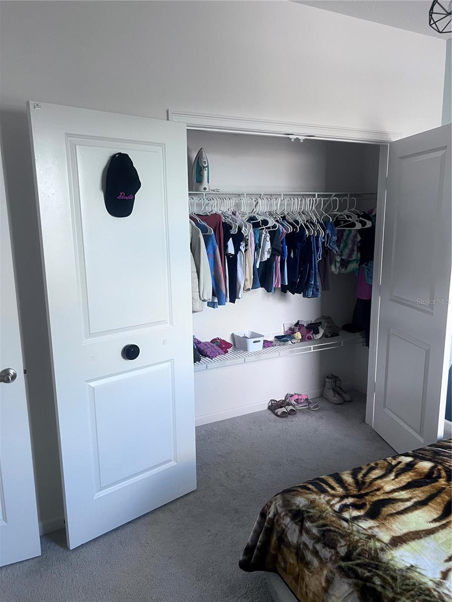 REDBRIDGE SQUARE - Residential