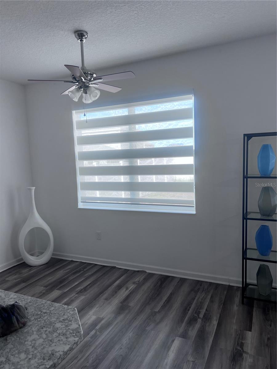 REDBRIDGE SQUARE - Residential