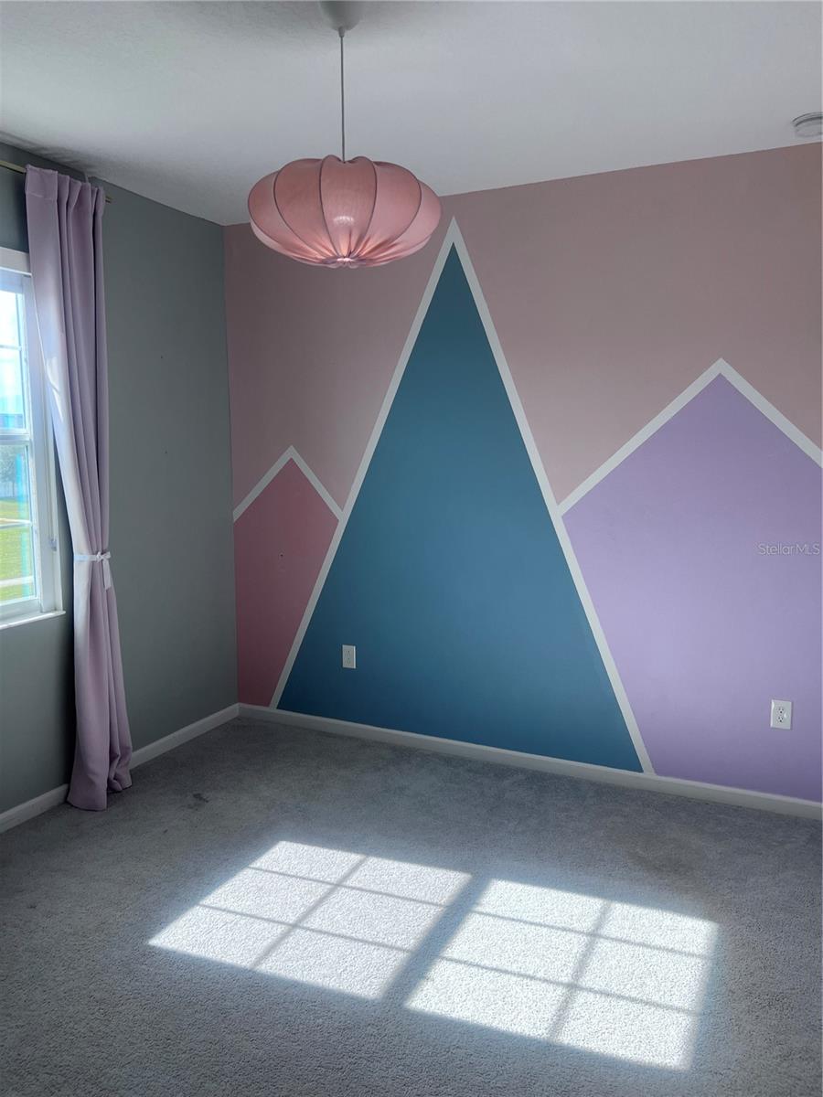 REDBRIDGE SQUARE - Residential