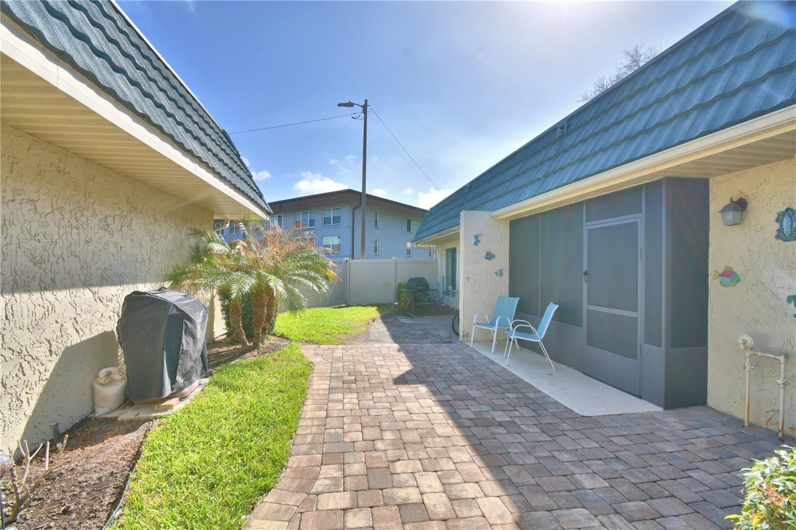 IMPERIAL VILLAS - Residential