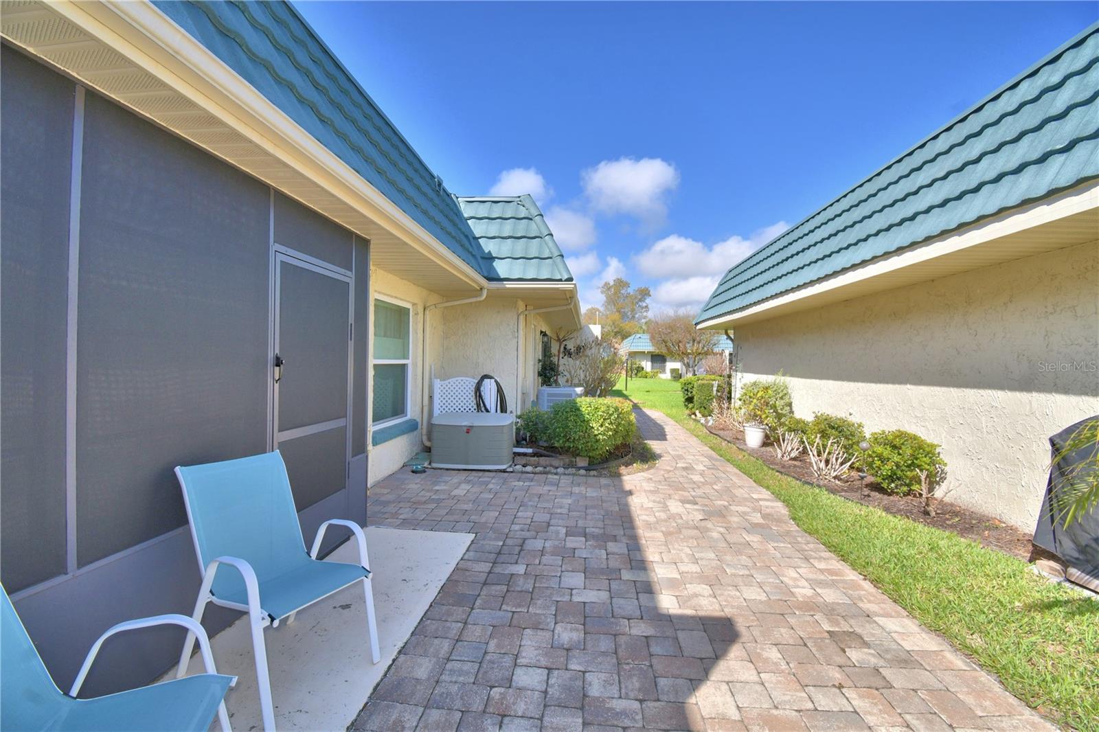 IMPERIAL VILLAS - Residential