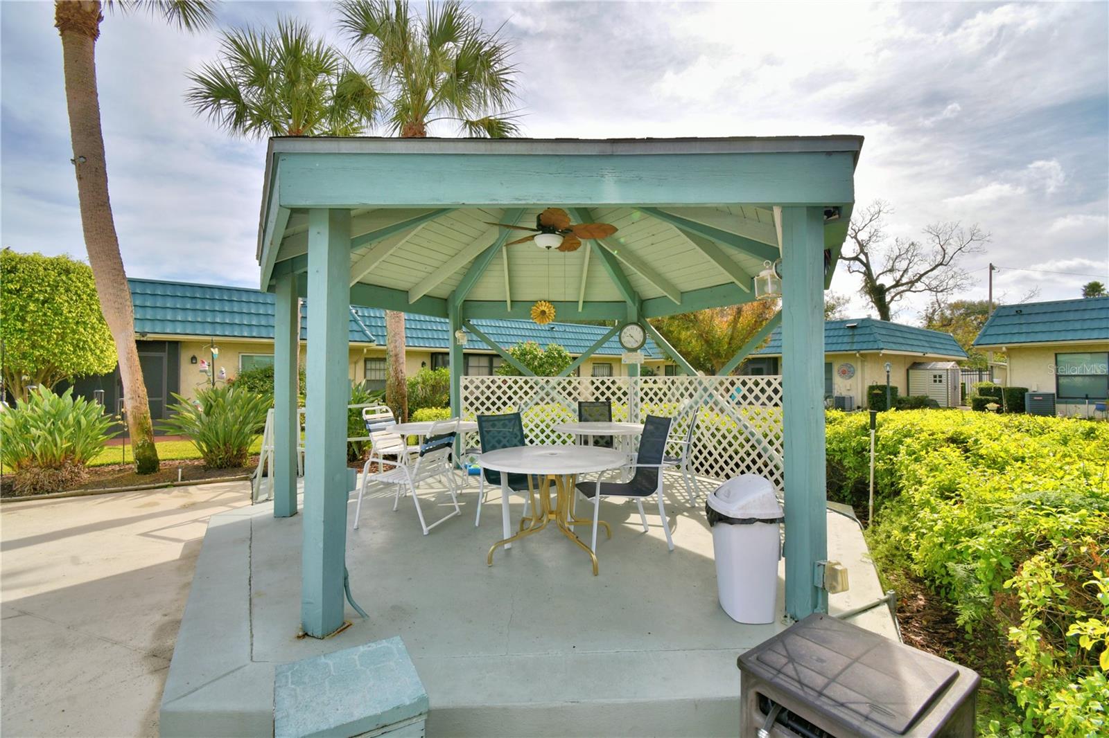 IMPERIAL VILLAS - Residential