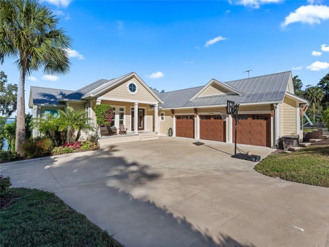 Tiny photo for 12943 SE Sunset Harbor Road, Weirsdale, FL 32195 (MLS # O6415476)