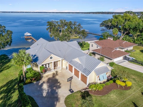 Tiny photo for 12943 SE Sunset Harbor Road, Weirsdale, FL 32195 (MLS # O6415476)