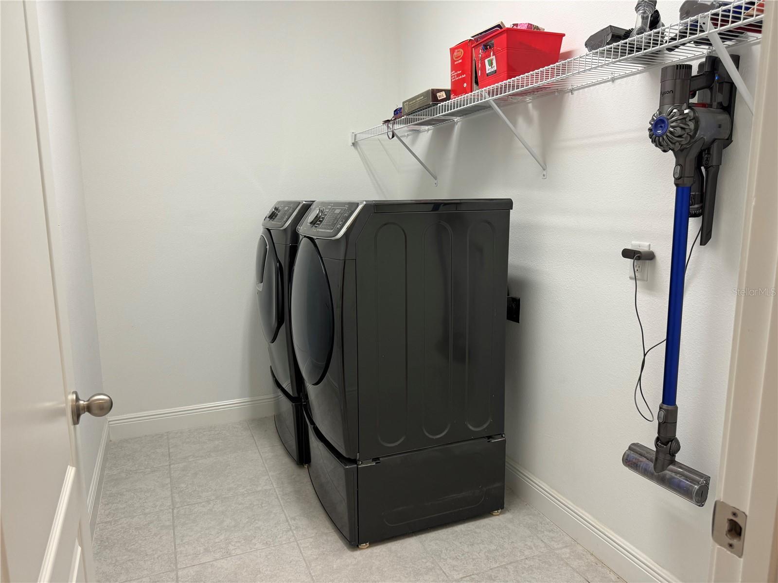 HAMMOCK PARK - Residential Lease