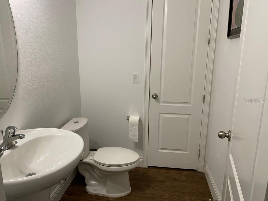 HAMMOCK PARK - Residential Lease