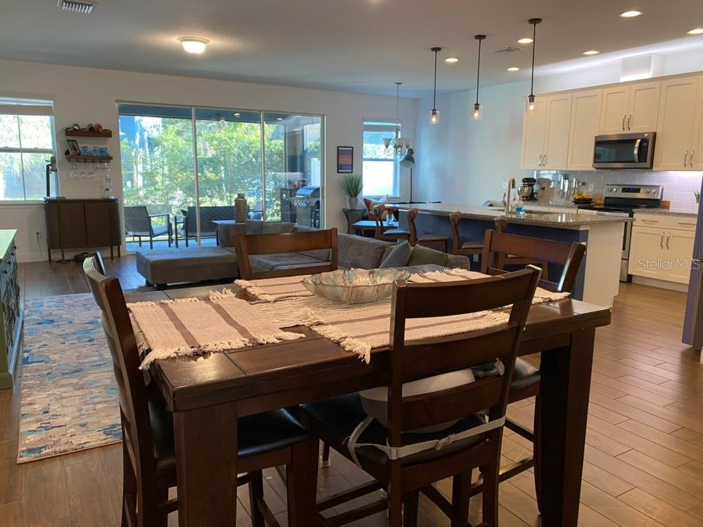 HAMMOCK PARK - Residential Lease