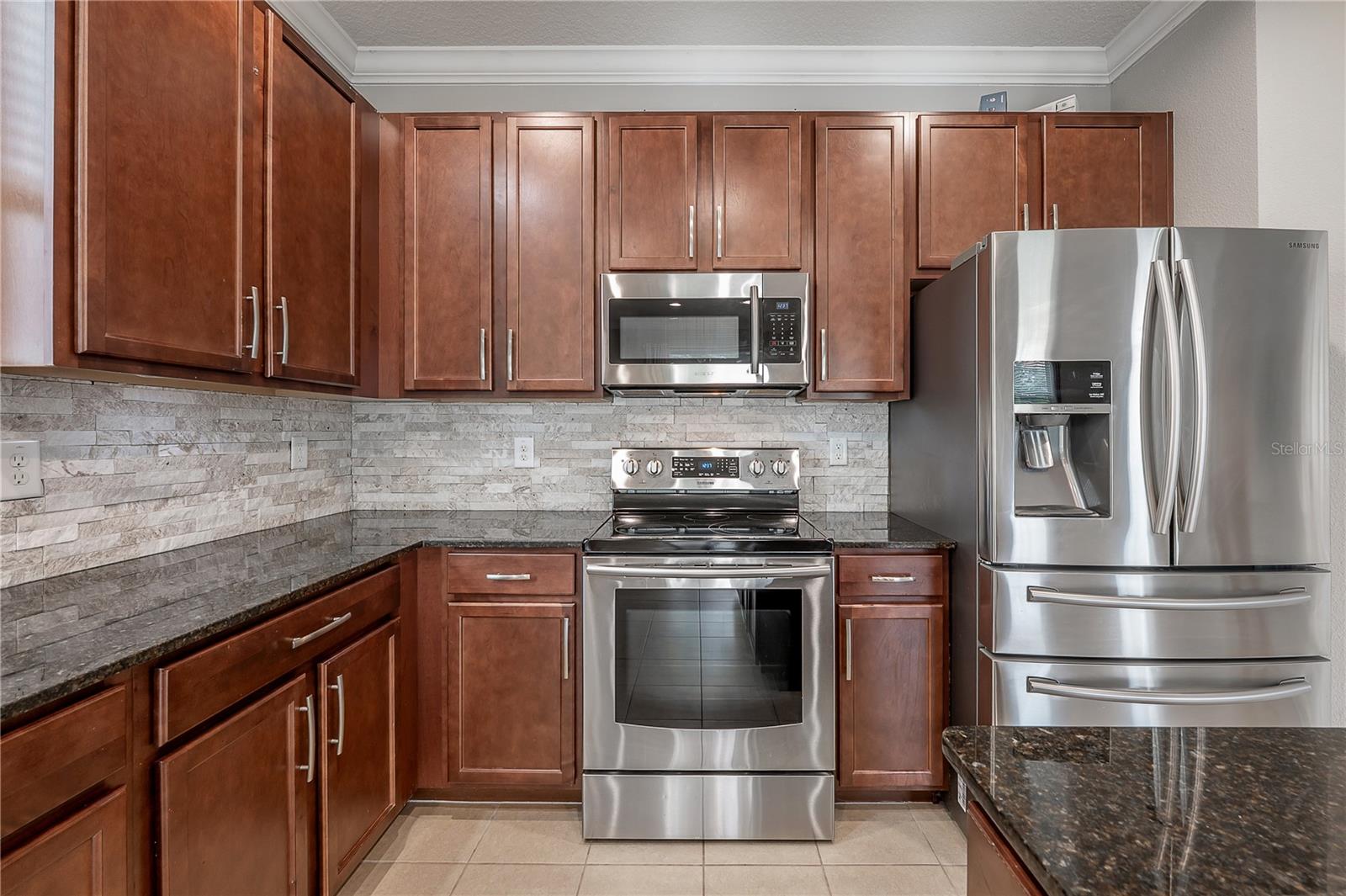 WATERSTONE LAKES PH 2 - Residential