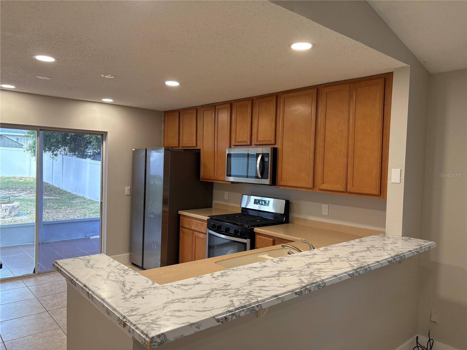 ROYAL RDG - Residential Lease