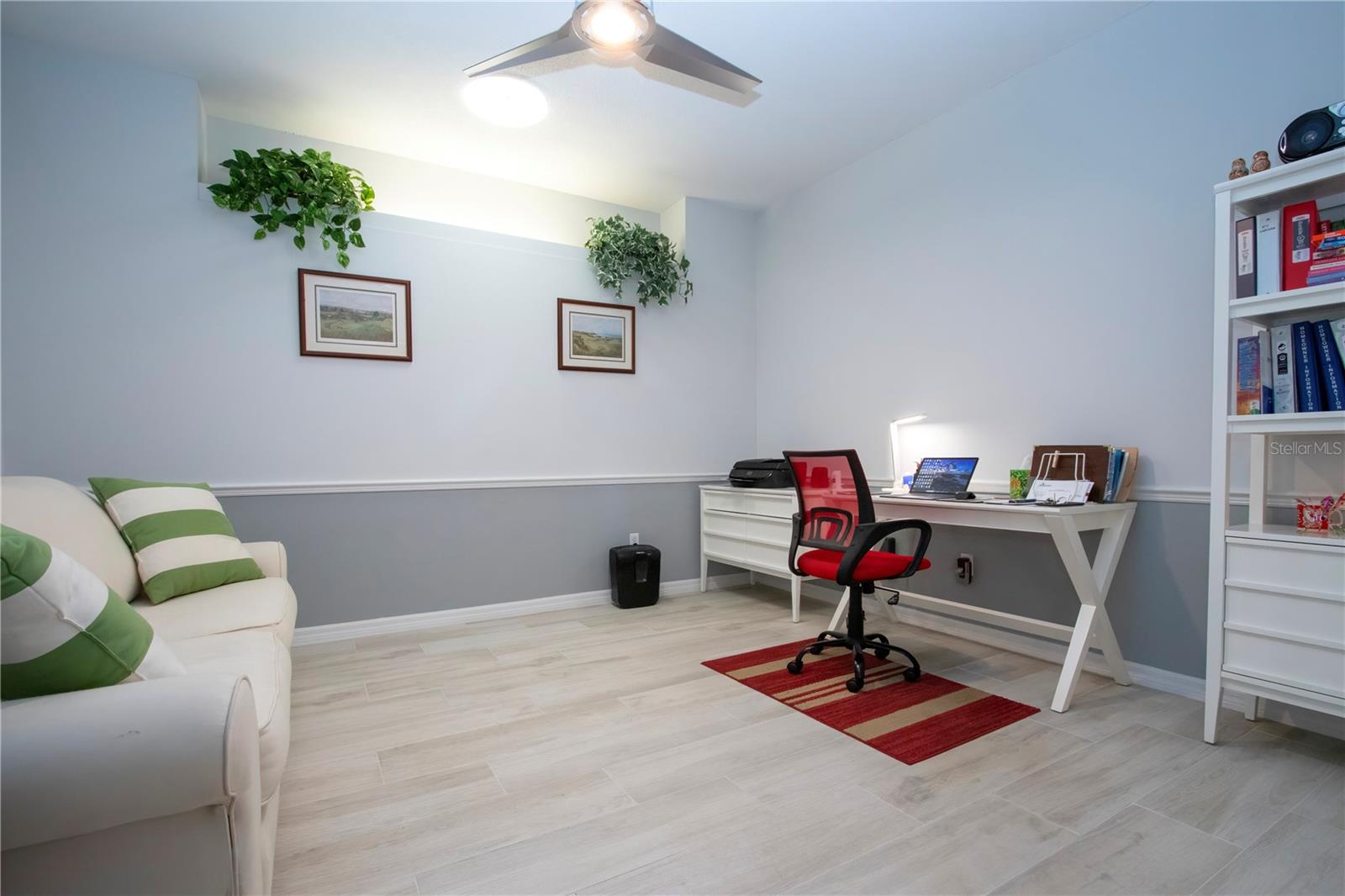 HERITAGE OAKS GOLF & COUNTRY CLUB - Residential