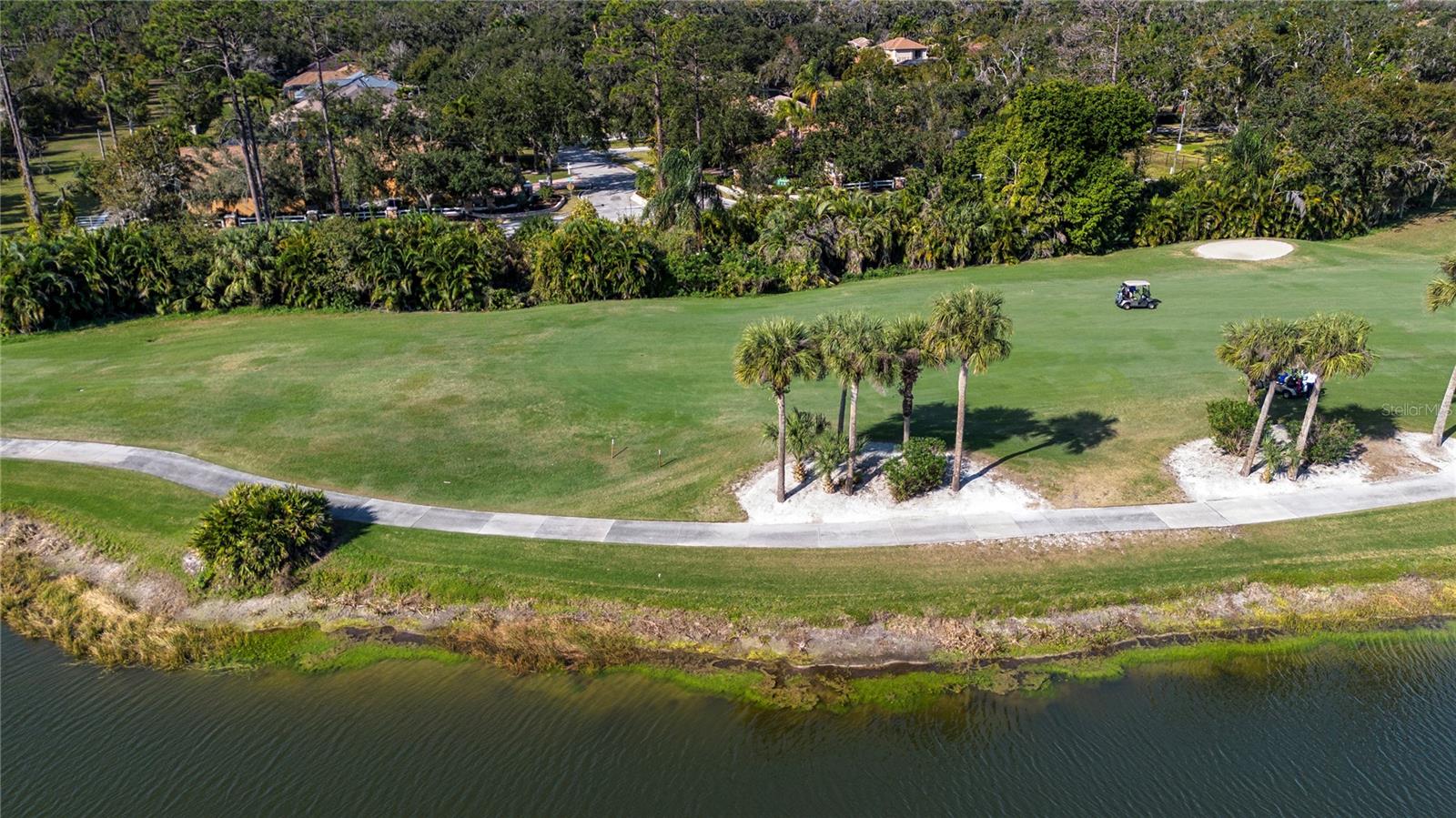HERITAGE OAKS GOLF & COUNTRY CLUB - Residential