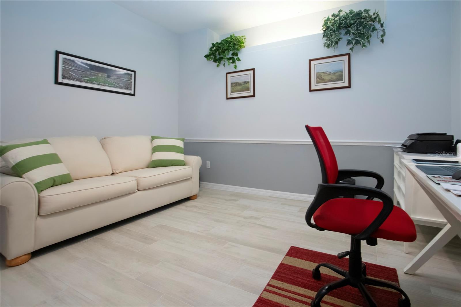 HERITAGE OAKS GOLF & COUNTRY CLUB - Residential