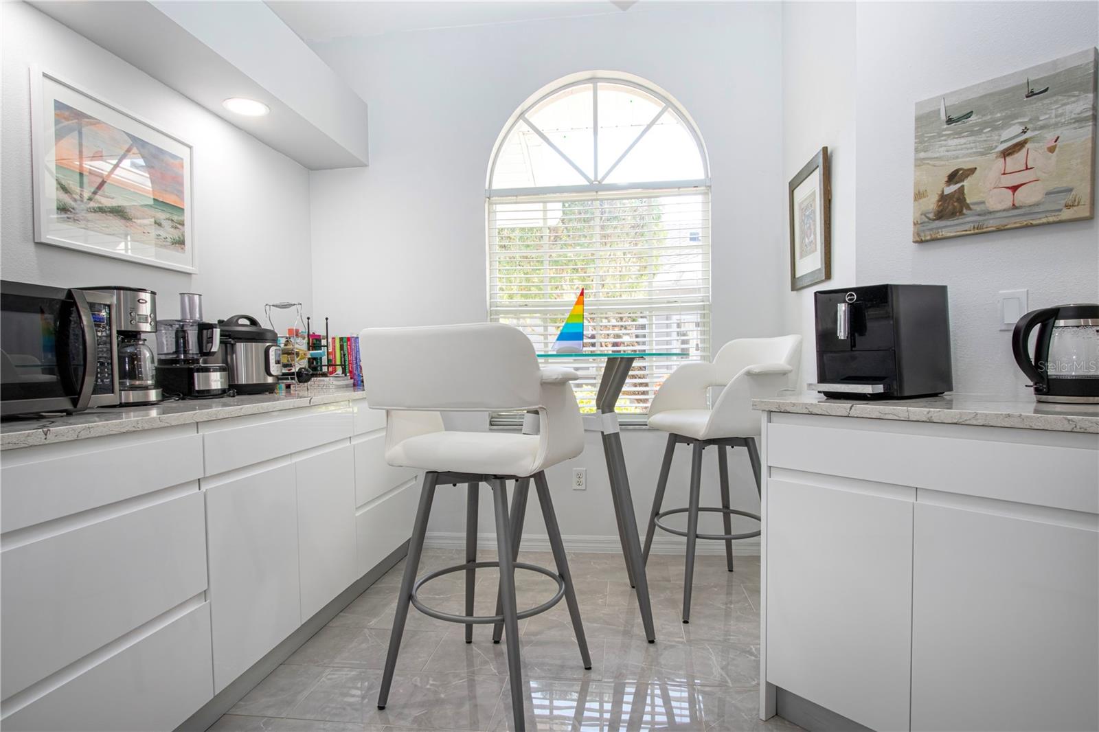 HERITAGE OAKS GOLF & COUNTRY CLUB - Residential