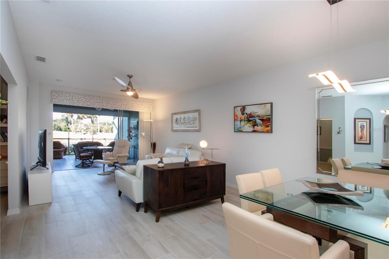 HERITAGE OAKS GOLF & COUNTRY CLUB - Residential