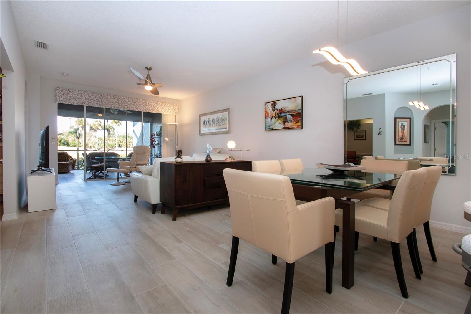 HERITAGE OAKS GOLF & COUNTRY CLUB - Residential