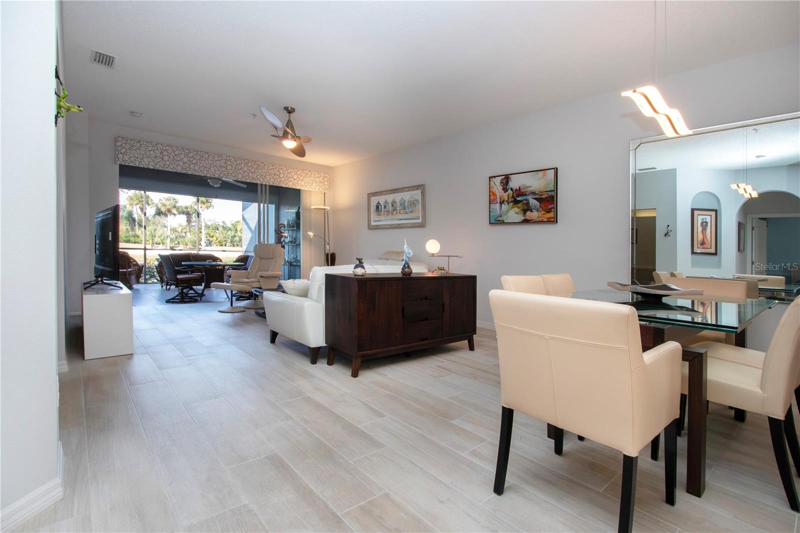 HERITAGE OAKS GOLF & COUNTRY CLUB - Residential