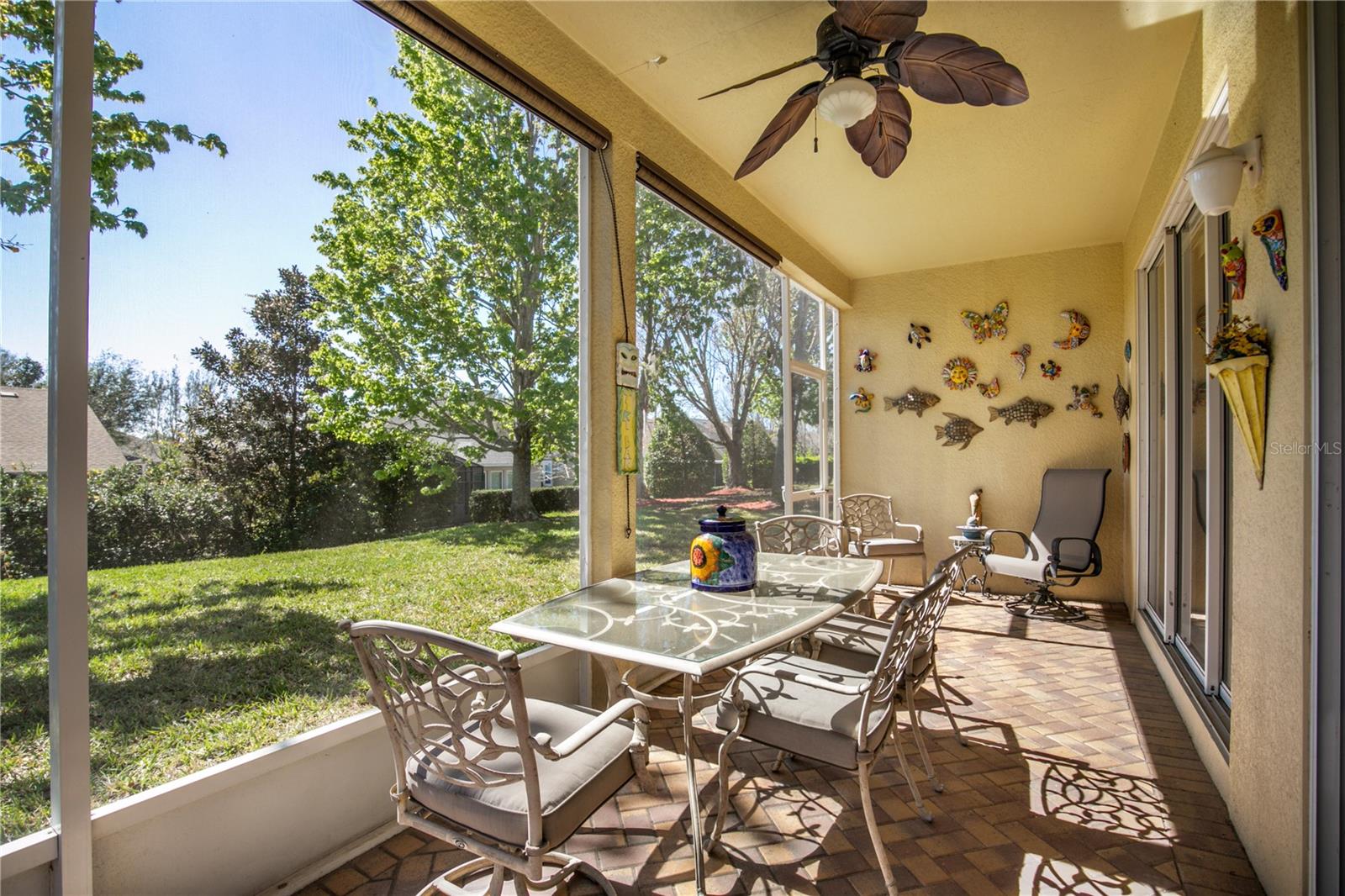 GROVELAND CASCADES GROVELAND PH 01 - Residential Lease