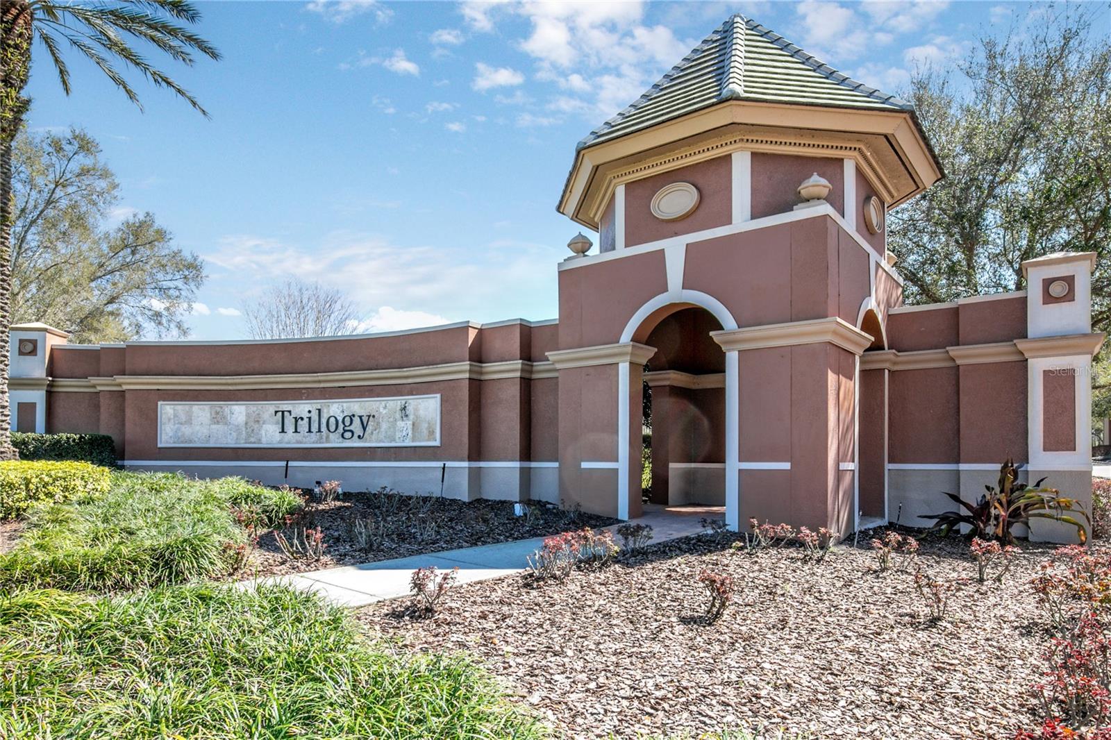 GROVELAND CASCADES GROVELAND PH 01 - Residential Lease