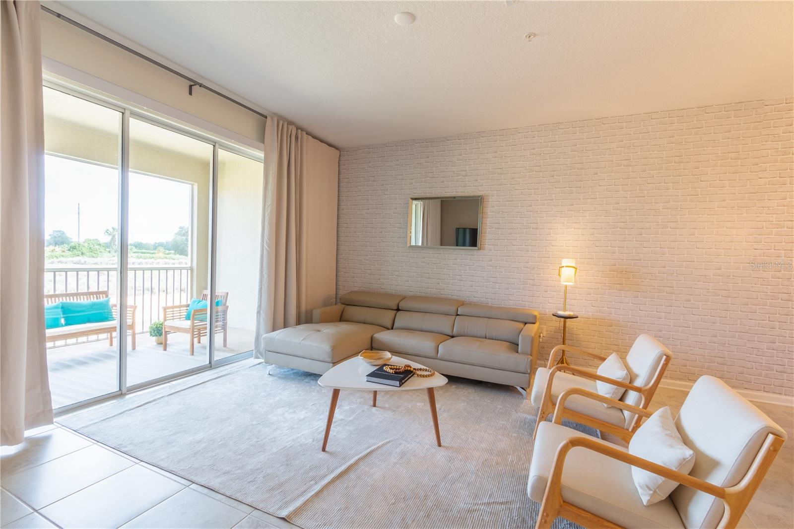 CHAMPIONSGATE CONDO PH 2 - Residential