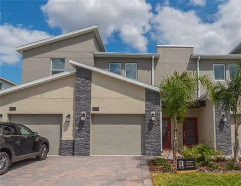 875 OCEAN COURSE AVENUE 875 DAVENPORT FL 33896