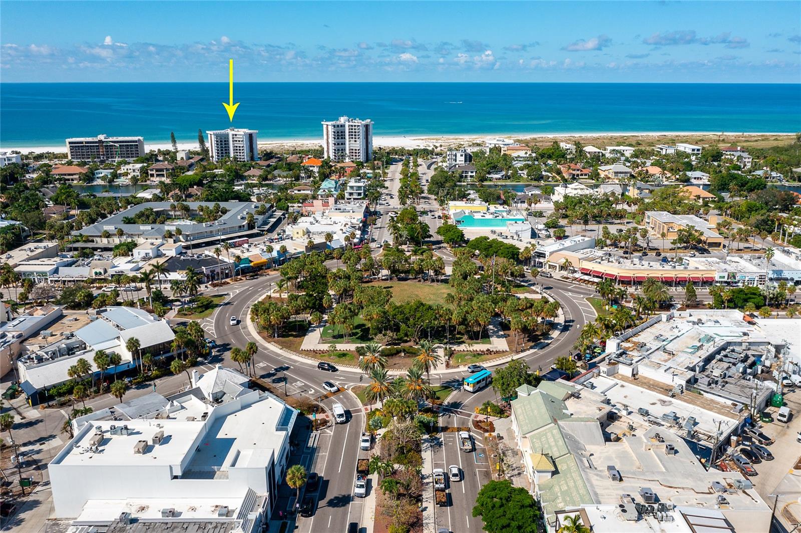 ST ARMAND TOWERS - Residential