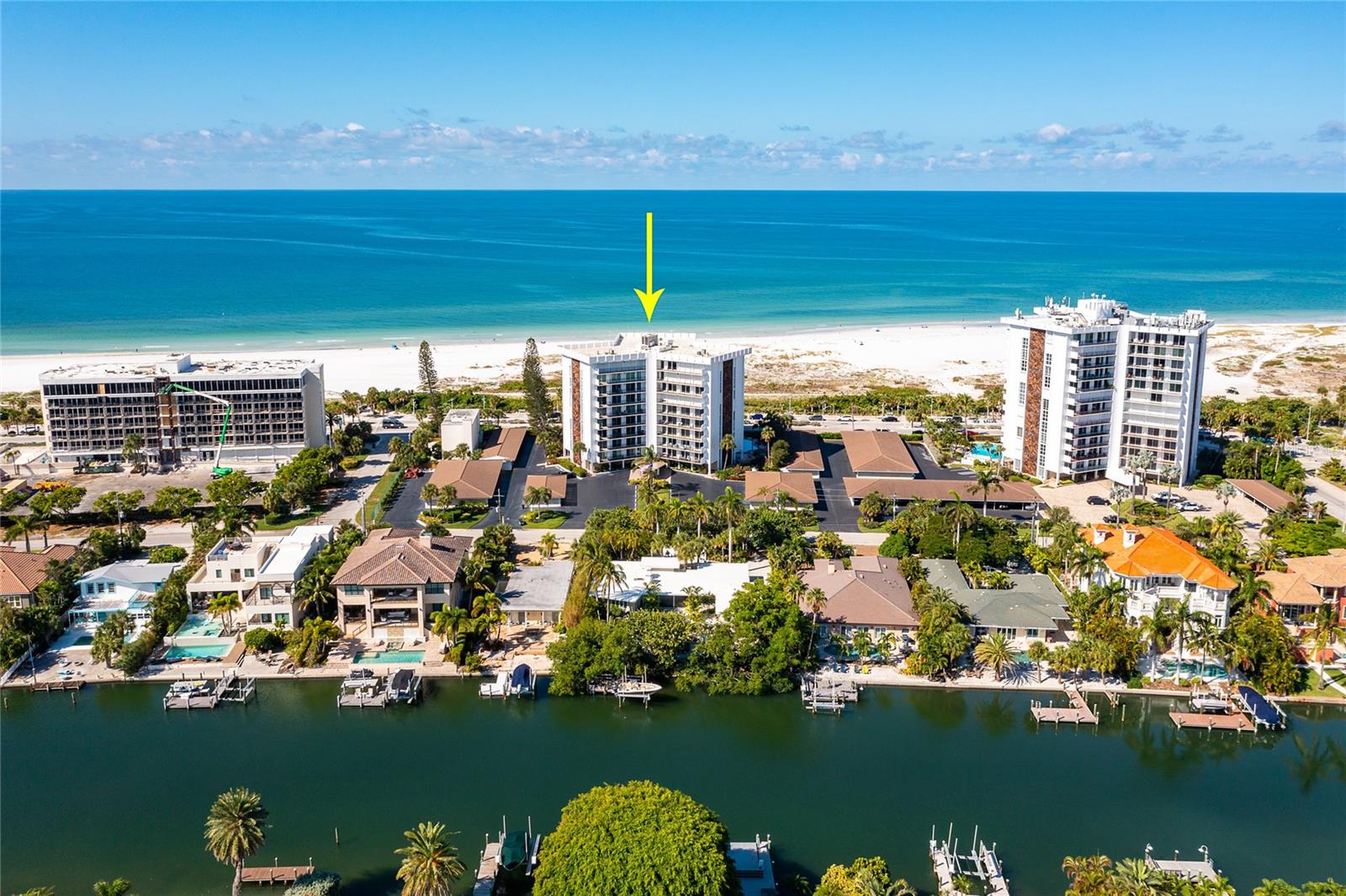 ST ARMAND TOWERS - Residential