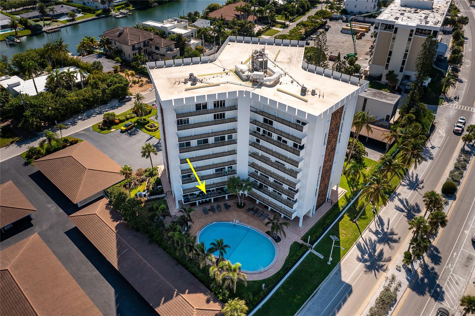 ST ARMAND TOWERS - Residential