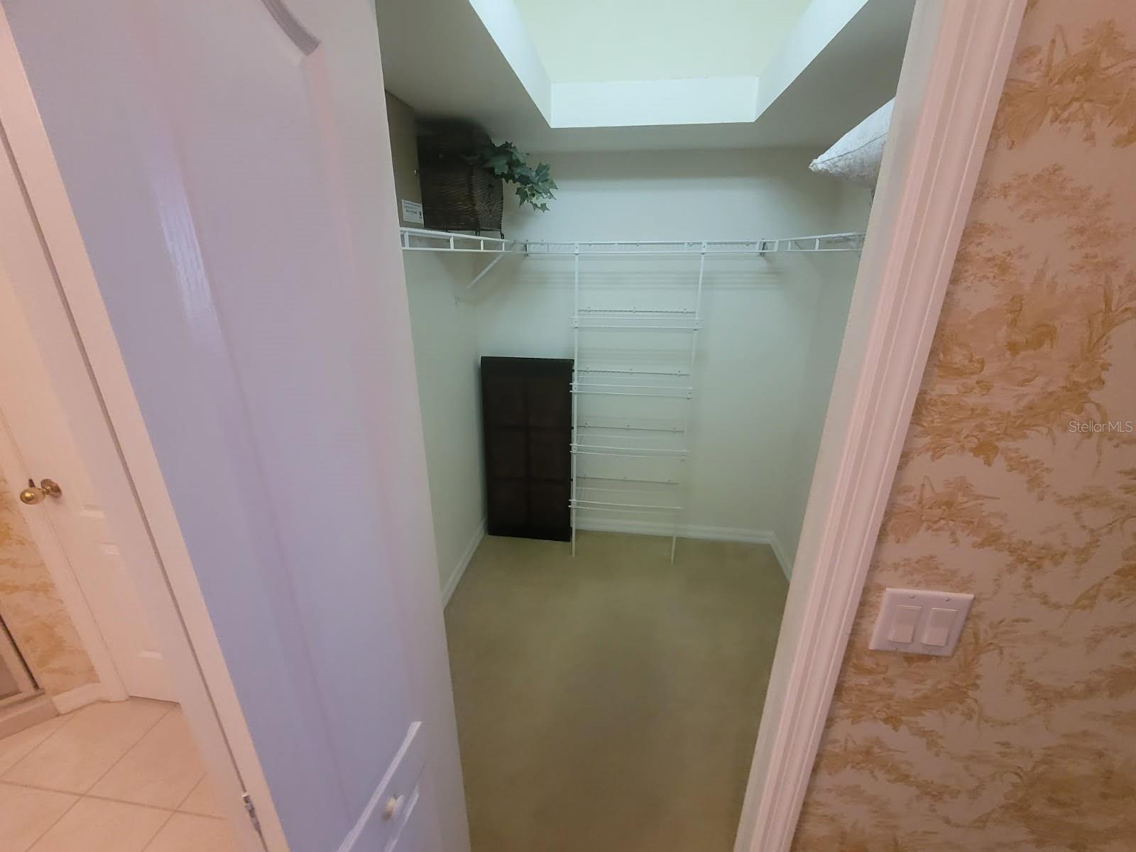 HERON CREEK - Residential Lease